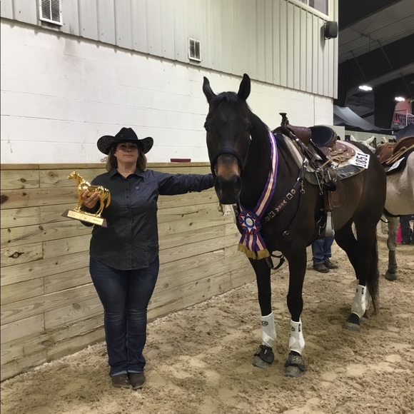 Meet your Posher, Suzanne - Picture 1 of 1